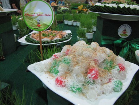 Mãn nhãn thưởng lãm hơn 100 loại bánh làm từ gạo