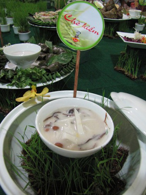 Mãn nhãn thưởng lãm hơn 100 loại bánh làm từ gạo