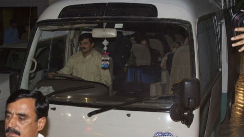 3 vợ và 11 người con của Bin Laden đã rời Pakistan