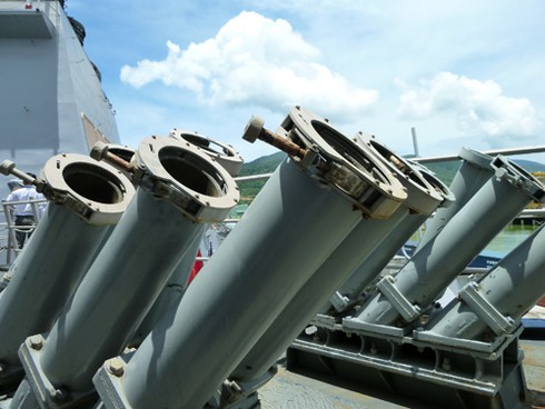 Cận cảnh các chiến hạm `khủng` Hoa Kỳ từng cập cảng Đà Nẵng