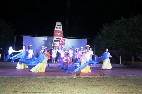 Đoàn tụ ở Trường Sa vào ngày giải phóng