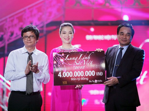 Hoành tráng `Lung linh sắc Việt`