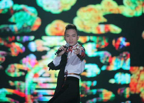 Hoành tráng `Lung linh sắc Việt`