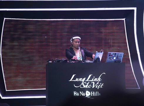 Hoành tráng `Lung linh sắc Việt`