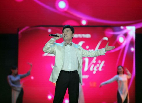 Hoành tráng `Lung linh sắc Việt`