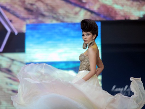 Hoành tráng `Lung linh sắc Việt`