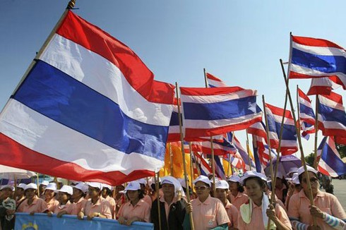 Thế giới “hỗn loạn” trong ngày Quốc tế lao động