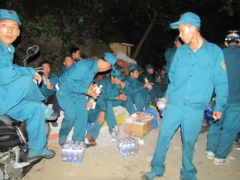 Đã dập tắt `rồng lửa` trên đỉnh núi Hải Vân