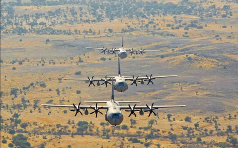 Chùm ảnh: Ấn Độ tập trận ngay sát biên giới Pakistan