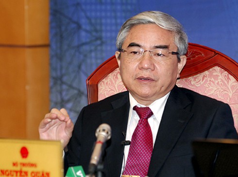 Bộ trưởng Bộ KH&CN đối thoại trực tuyến với nhân dân