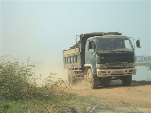 Thi nhau “xẻ thịt” phòng tuyến Như Nguyệt (Kỳ 1)