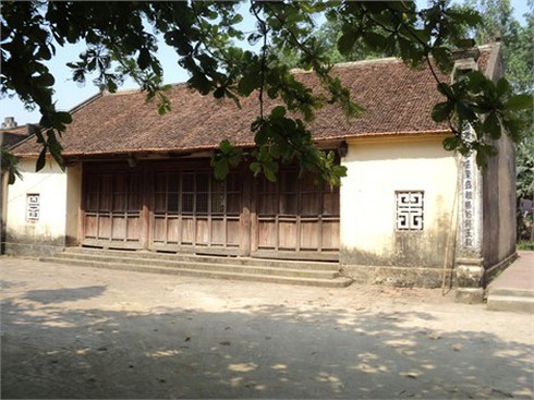 'Xẻ thịt' phòng tuyến Như Nguyệt: Huyện, xã, thôn 'bảo lãnh' (!?)