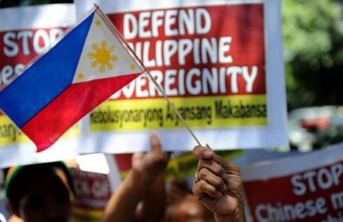 Tại sao Trung Quốc không thể đánh Philippines trên biển Đông?