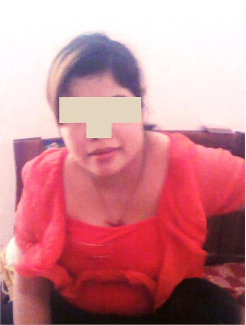 Một người mẹ 5 lần `bán` con để có tiền sống