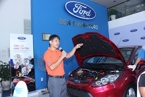 Ford “Chăm xe cùng phái đẹp” lần 2