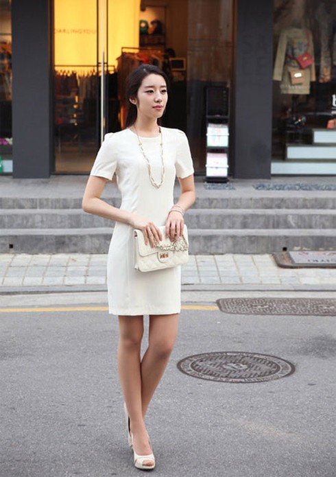 6 bộ đồ công sở `hot` nhất ngày hè