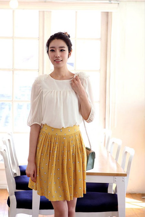 6 bộ đồ công sở `hot` nhất ngày hè