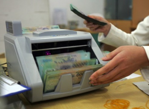 Lo ngại lãi suất giảm quá nhanh