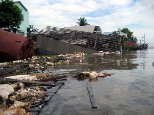 Khẩn cấp di dời dân quanh khu sạt lở ở An Giang