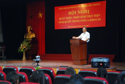 Bộ TT&TT quán triệt NQ T.Ư 4 (khóa XI) tới đoàn thể quần chúng