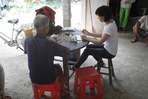 Chấn động 12 người dân Bến Tre nhiễm HIV: Nghi ngờ lẫn nhau