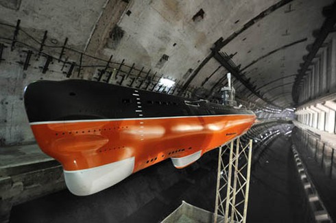 Khám phá trạm lưu giữ tàu ngầm bí mật của Liên Xô cũ