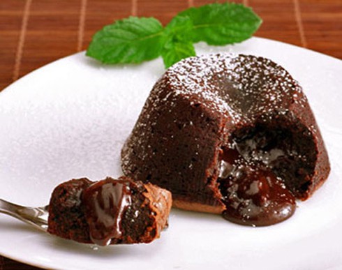Ngọt ngào bánh cupcake nhân chocolate trắng