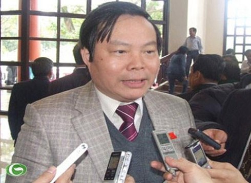 Ân hạn thuế khác gì `thả gà ra đuổi`