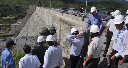 Ngày chất vấn thứ 2: Sẽ dừng Thủy điện Sông Tranh 2 nếu không an toàn