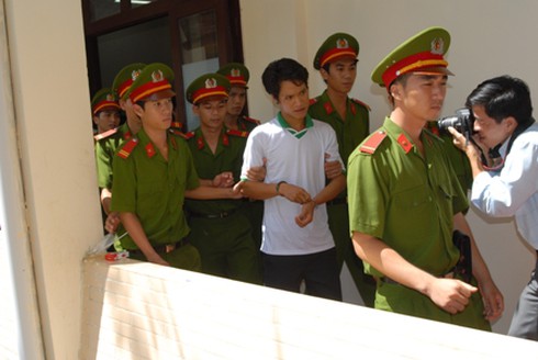 Vụ án vườn mít: Hủy án sơ thẩm, tiếp tục điều tra bổ sung