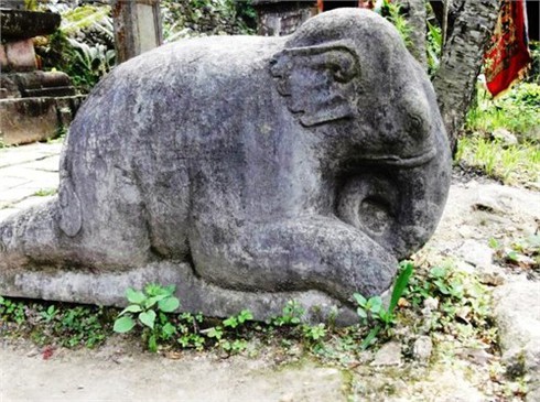 Nét phôi pha thời gian ở am Ngọa Vân