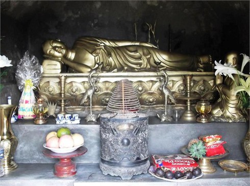 Nét phôi pha thời gian ở am Ngọa Vân