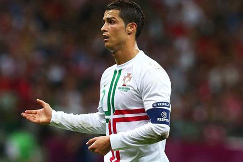 Điểm tin sáng 26/6: Chiellini và Schweinsteiger trở lại tại bán kết EURO 2012