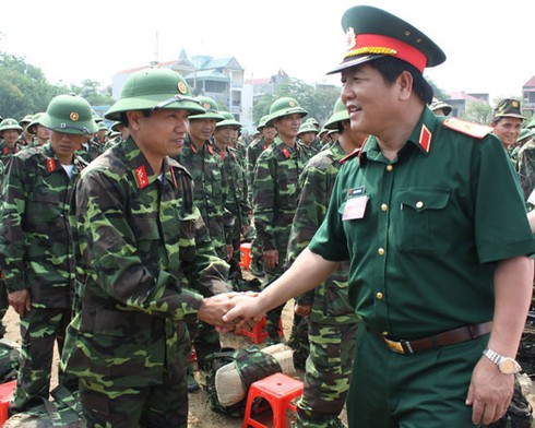 Chính qui như quân dự bị động viên Vĩnh Phúc `xung trận`