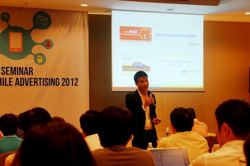 56% người dùng kết nối Internet bằng điện thoại di động