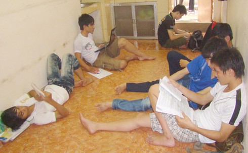 10 năm cho sĩ tử ở trọ, ăn cơm miễn phí