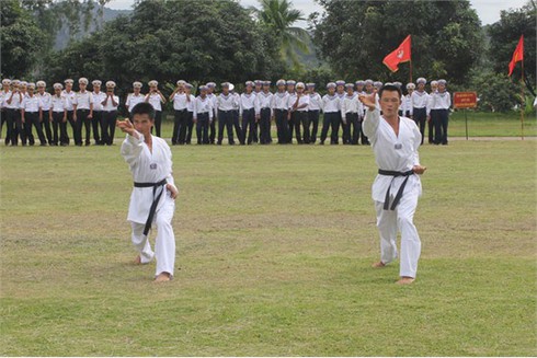 Đặc công hải quân Việt Nam lần đầu lộ diện