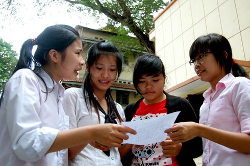 Thứ trưởng Bộ GD&ĐT lên tiếng về tin sai sót đáp án Toán