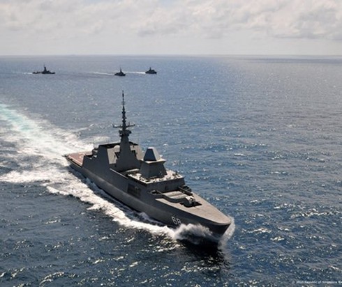 Xem hải quân thế giới `khoe` chiến hạm