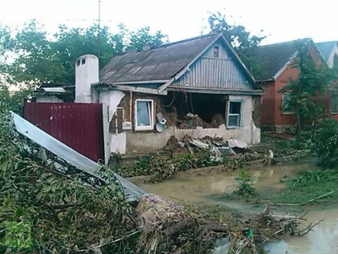 Clip lũ lớn kinh hoàng ở Nga