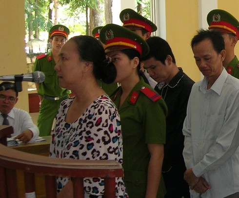 'Quan' đánh cờ tiền tỷ Sáu Lèo khóc ngay tại tòa