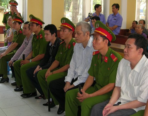 Vụ quan chơi cờ tiền tỷ: Cựu quan chức một mực chối tội 'đánh bạc'