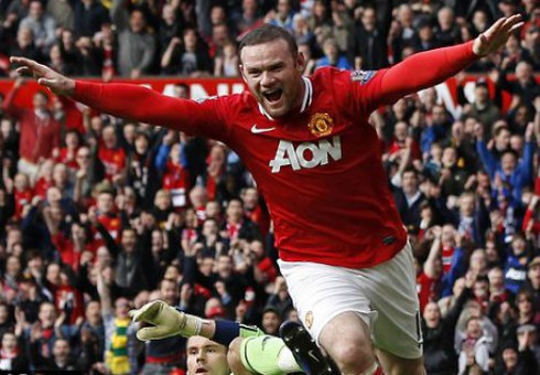 Arsenal hi vọng Van Persie ‘học theo’ Rooney