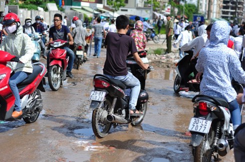 Đề Hóa khó nhưng sĩ tử nhẹ nhõm khi kết thúc kỳ thi CĐ