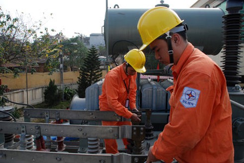 Hoãn cắt điện để thi công, sửa chữa ngày nắng nóng