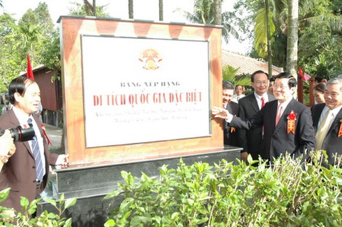 Khu Lưu niệm Bác Tôn đón nhận bằng xếp hạng đặc biệt