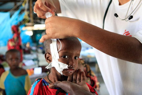 Hạn hán kinh hoàng, trại tị nạn châu Phi quá tải