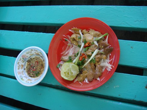 Du lịch bốn đảo ở Nha Trang: Sốc vì `văn hóa dung tục`