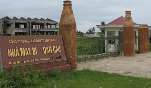 Nhà máy bia `đắp chiếu` giữa khu đất vàng