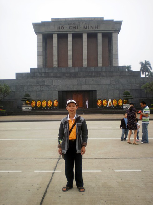 Cậu học trò nghèo với kỳ tích từ Olympic Quốc tế đến thủ khoa